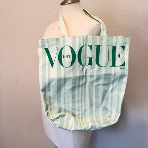 Vogue 2023 tote bag - bag, green
