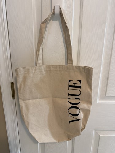 Vogue tote 14x16 books - tote,